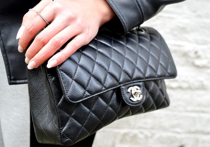 chanel bag quilted black leather