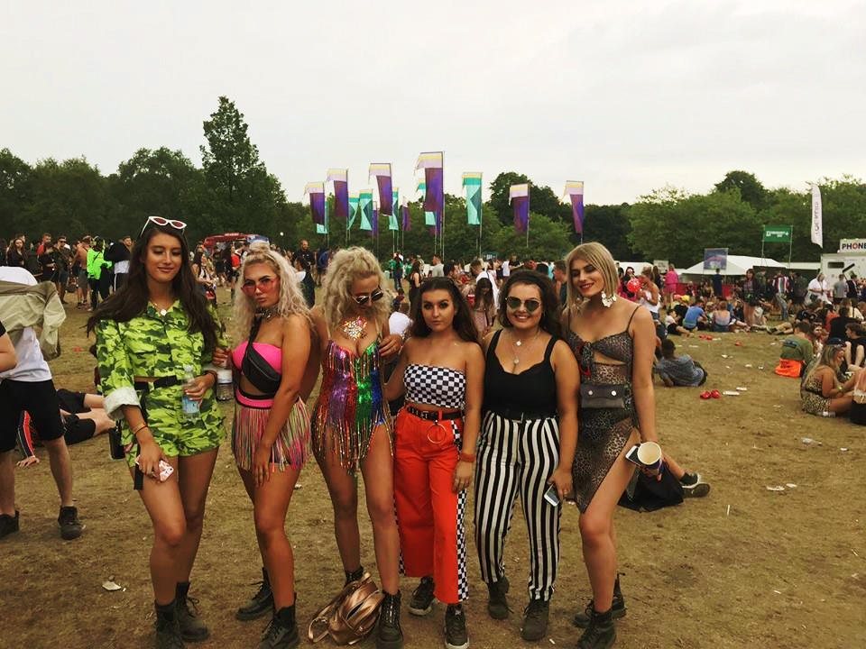 glitter festival fashion style spotted parklife 2018