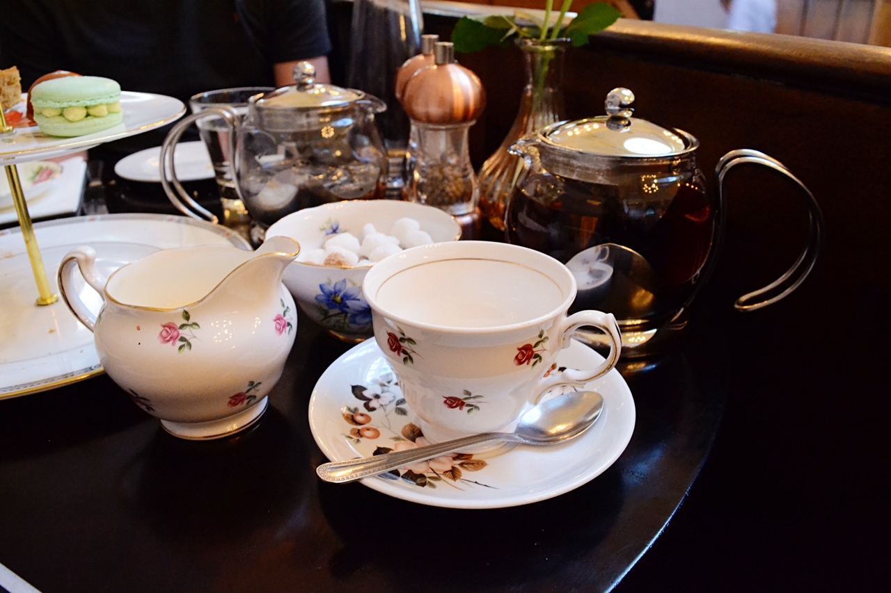 gin yorkshire teapot courthouse cheshire