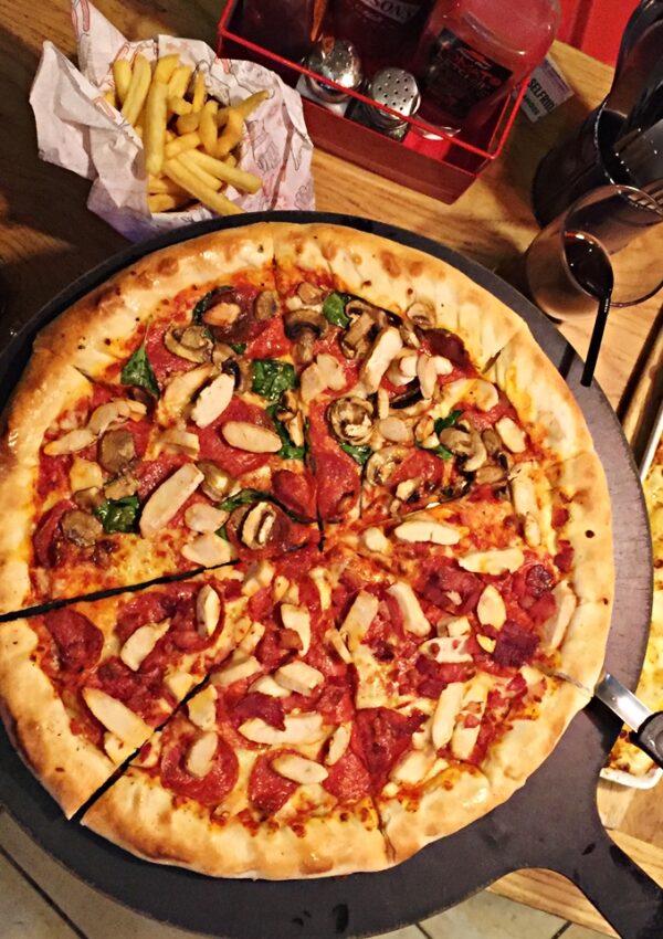 pizza hut pasta trafford centre review