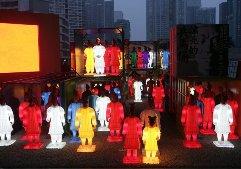 Lanterns of the Terracotta Warriors in Shanghai - credit Beijing Chaoyang Cultural Centre-2[1]