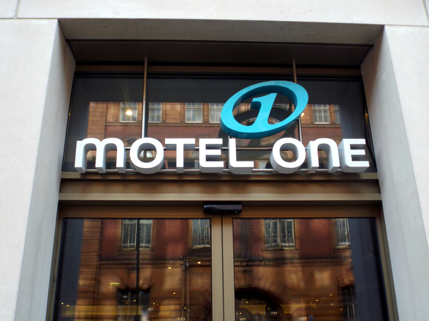 Motel One Manchester Piccadilly Hotel Review - STYLEetc.